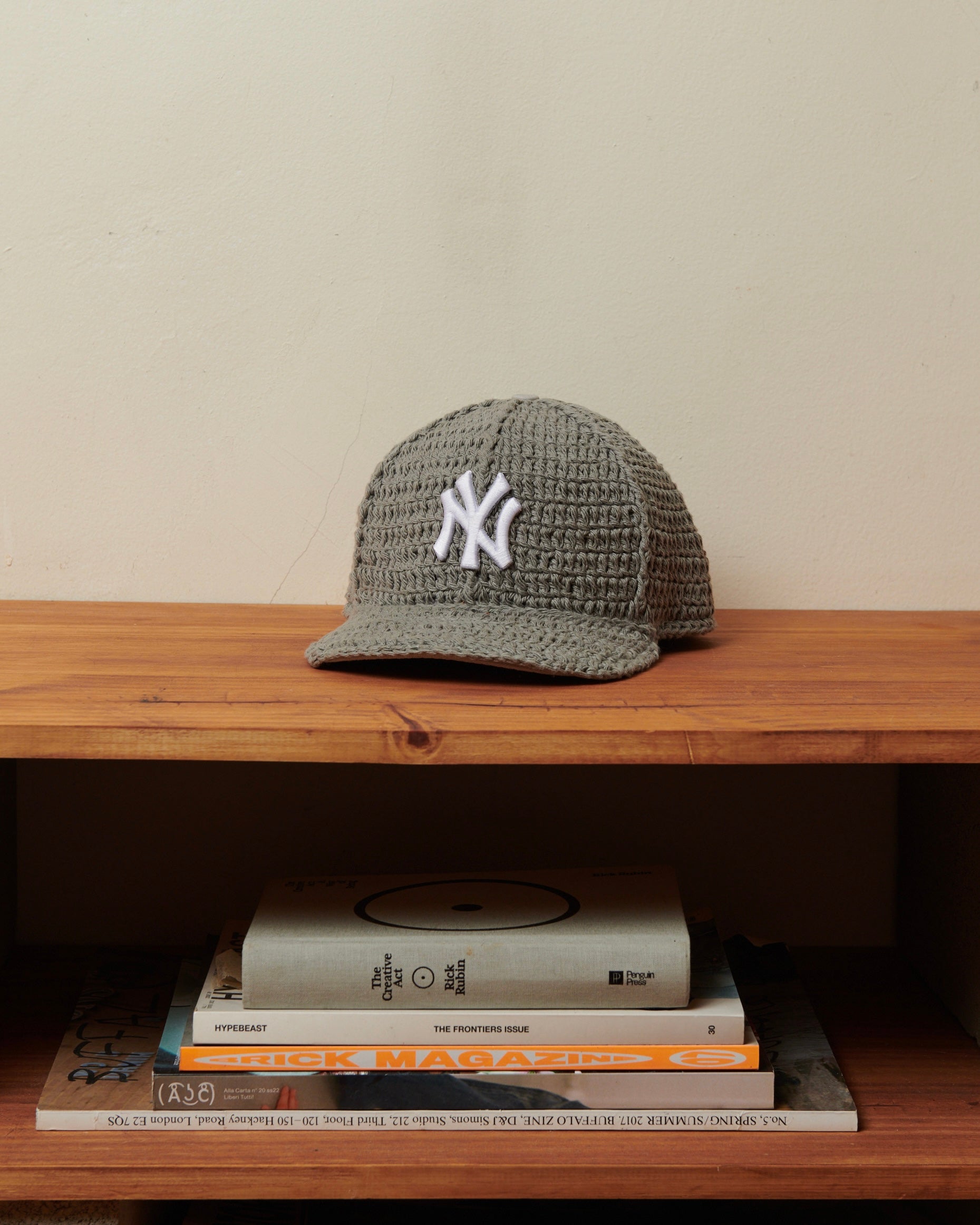 NY Crochet Fitted - Gray