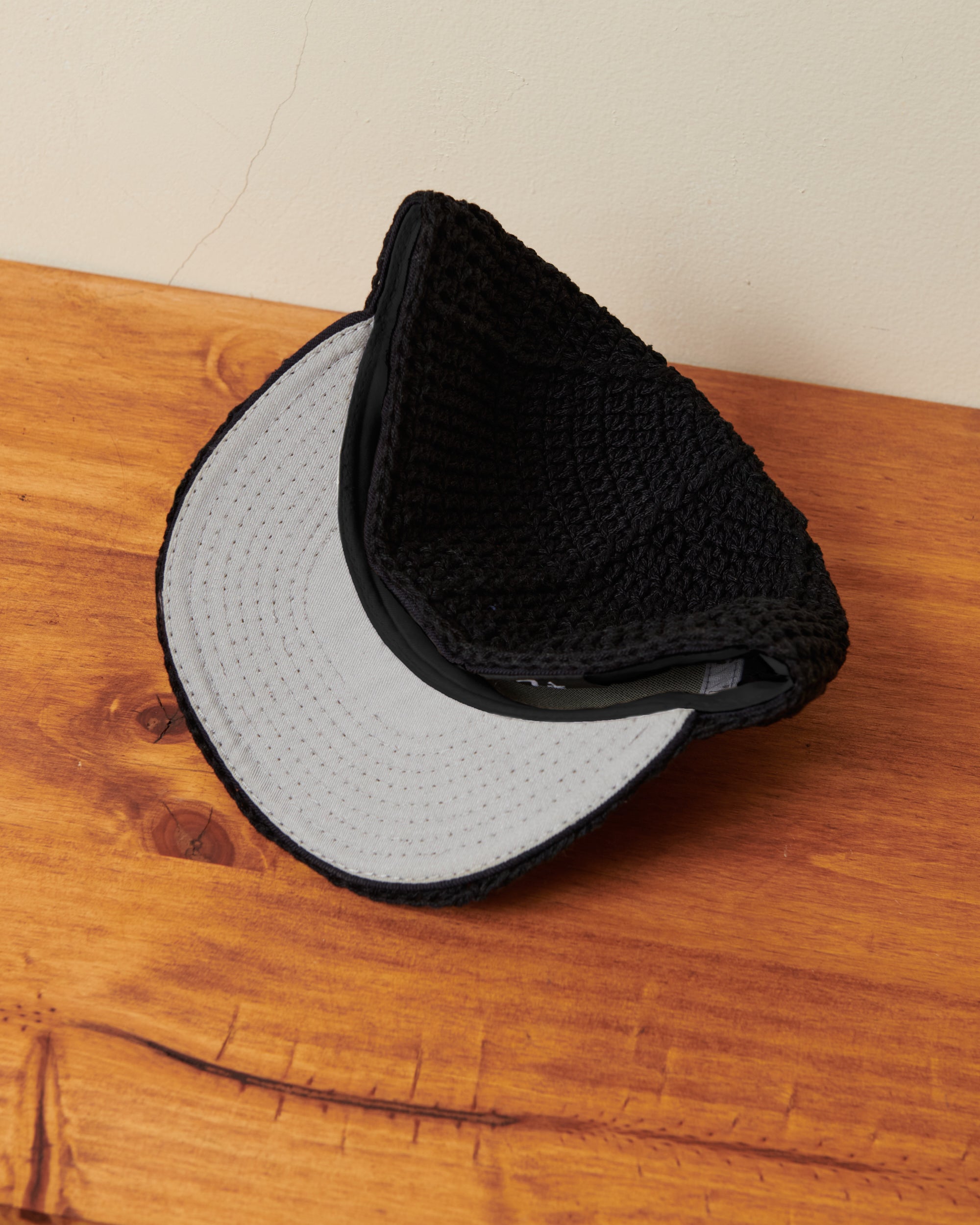 NY Crochet Fitted - Black