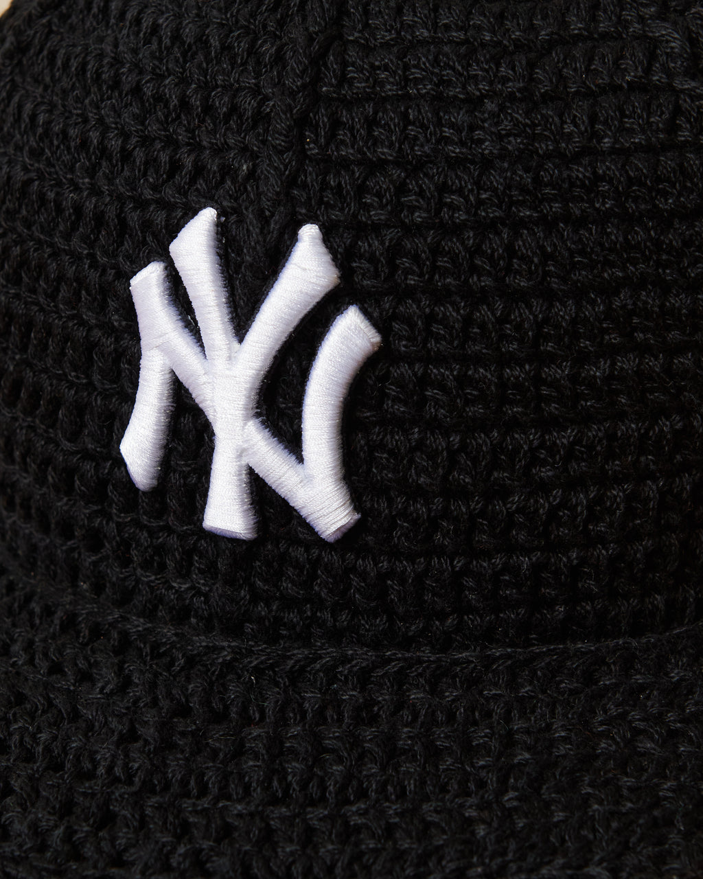 NY Crochet Fitted - Black